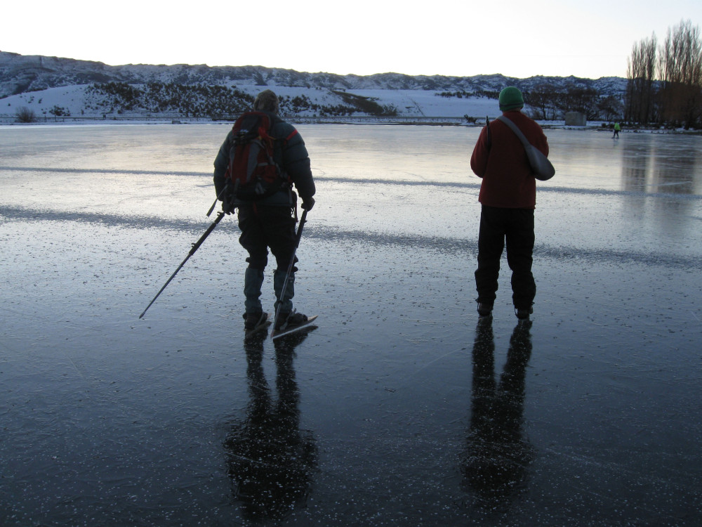 Alan Knowles and Dave Young on Idaburn dam