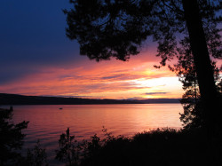Beautiful sunset near Ingierstrand just outside of Oslo, Norway.