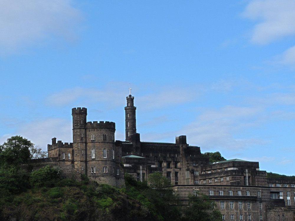 Edinburgh Castle (HDR shot)